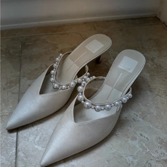 Dolce Vita Pearl-Strap Pointed Mule - Cream - Picture 4 of 9